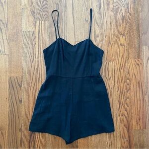 Black Spaghetti Strap Short Sweetheat neck Romper Linen Size M
